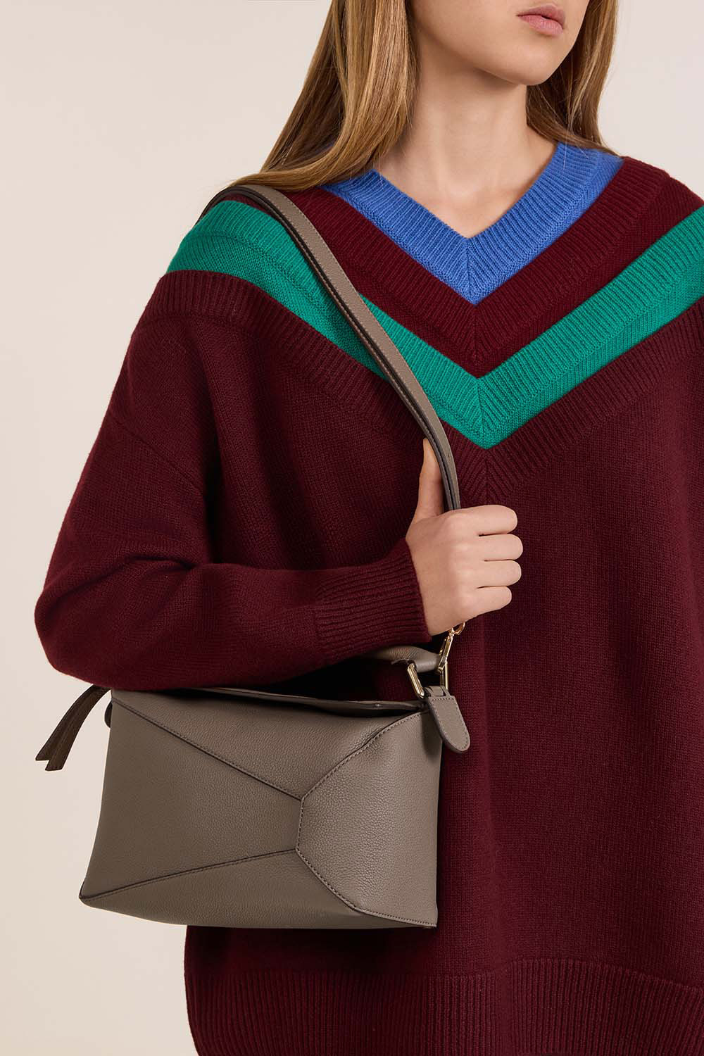 תמונת כל הלוק של תיק פאזל סמול